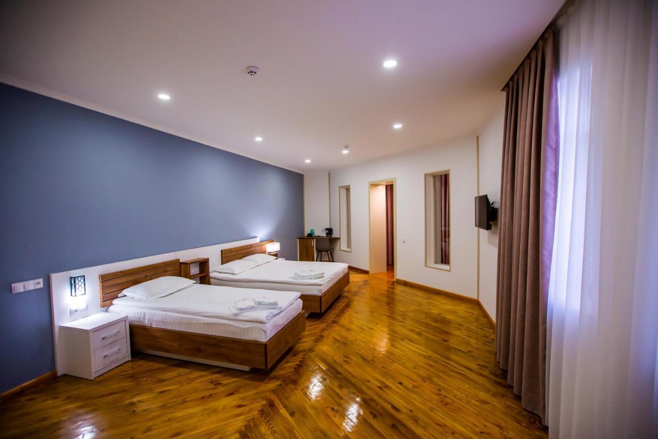 Art Eco Hotel Ташкент Екстериор снимка